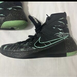 Nike Sneakers Mens Sz 9-1/2 Hyperdunk 2015 “Green Glow” Basketball Gym Shoes